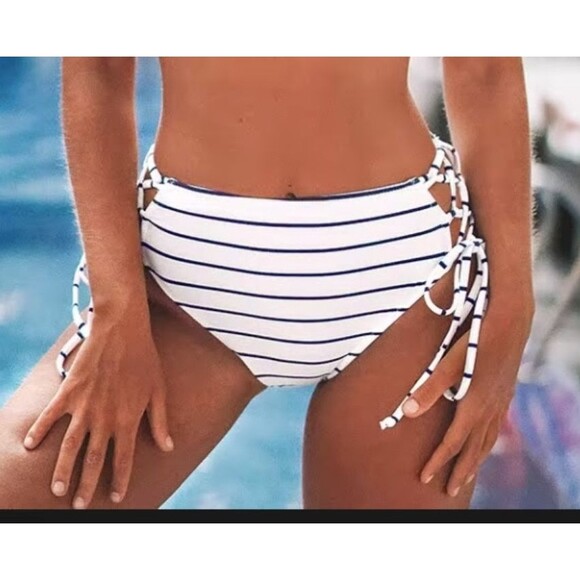 Cupshe Small Stripe Hipster Bikini Bottom-Lace Up Tie Detail-Lined-Navy-NEW - Picture 1 of 9